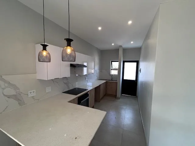 2 Bedroom Apartment / flat to rent in Faerie Glen