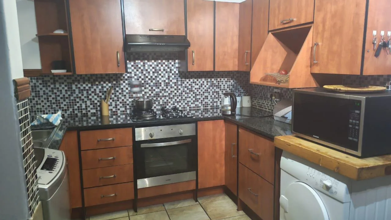 2 Bedroom House to rent in Van Riebeeck Park