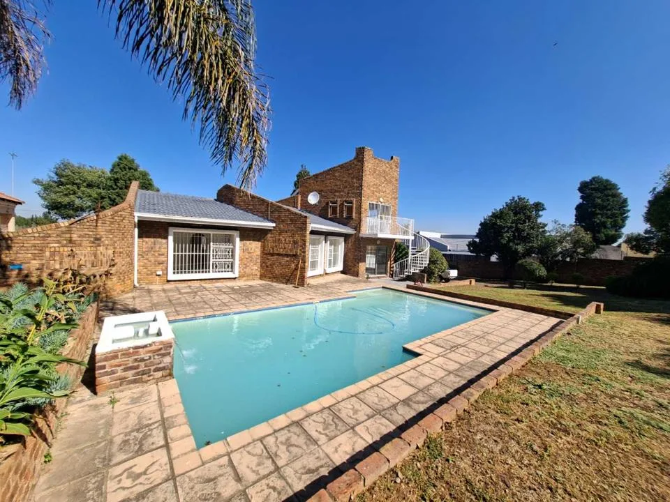 3 Bedroom House to rent in Sunninghill