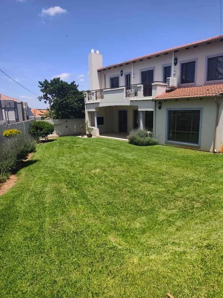 3 Bedroom House to rent in Waterkloof Ridge