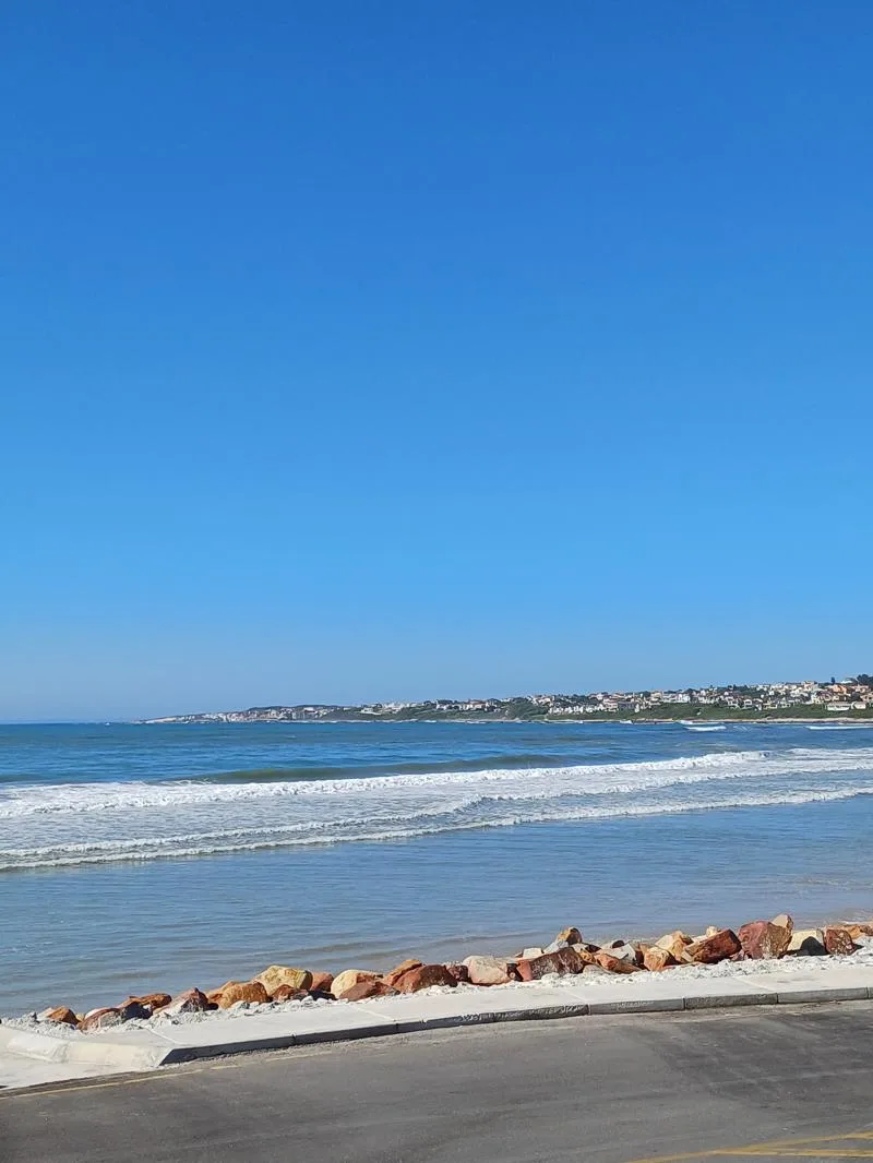 660 m² Land available in St Francis On Sea Phase I