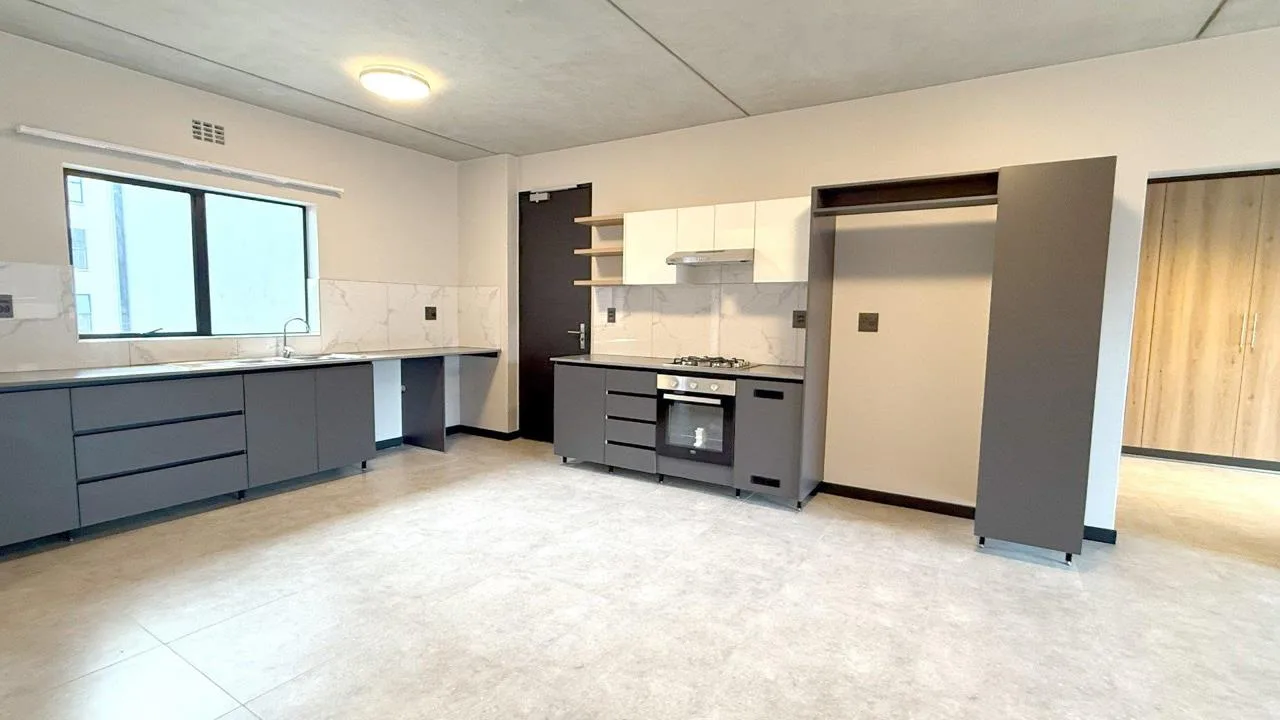 4 Bedroom Apartment / flat to rent in Fourways