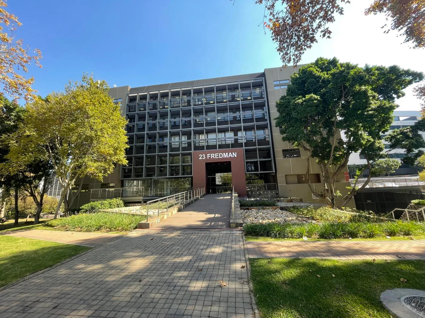8 970 m² Commercial space in Sandton Central