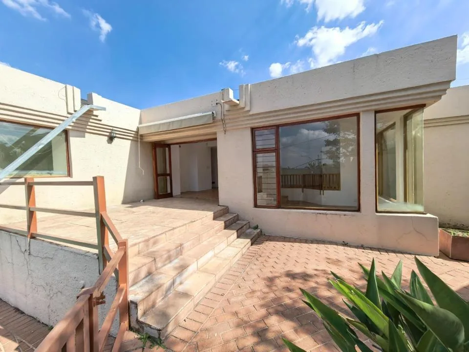 3 Bedroom House to rent in Westdene