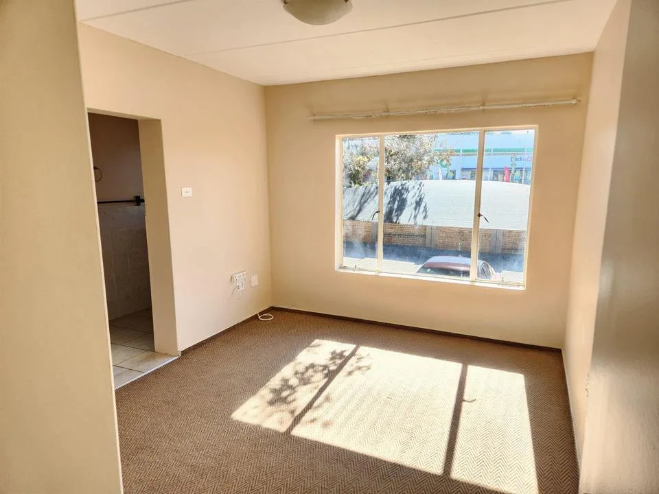 2 Bedroom Apartment / flat to rent in Birchleigh