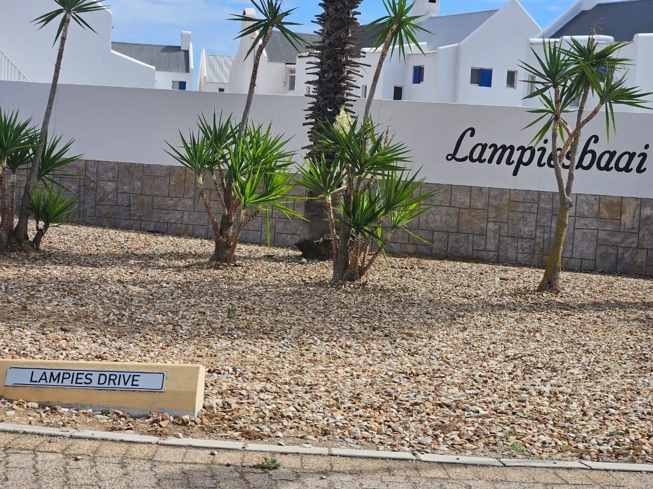 499 m² Land available in Lampiesbaai