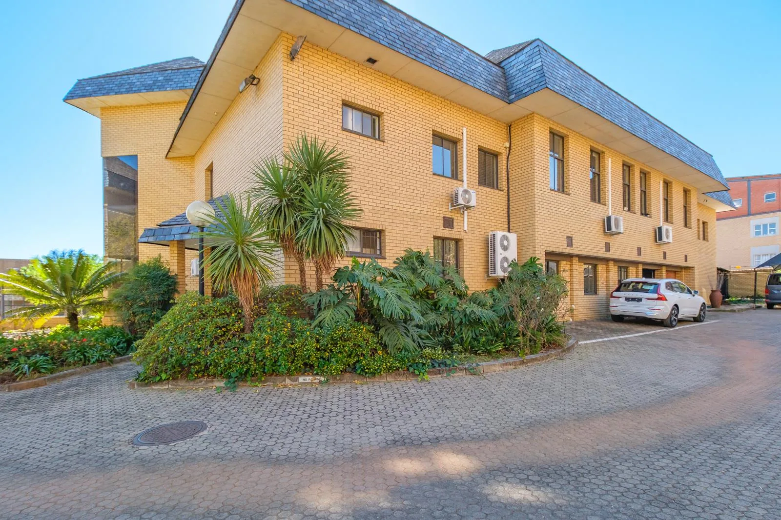 867 m² Commercial space in Ferndale