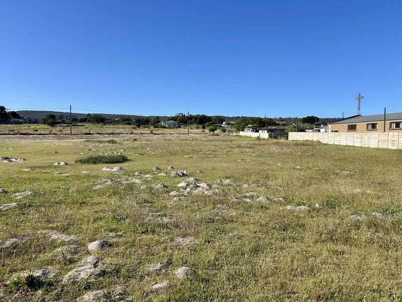 3 953 m² Land available in Albertinia