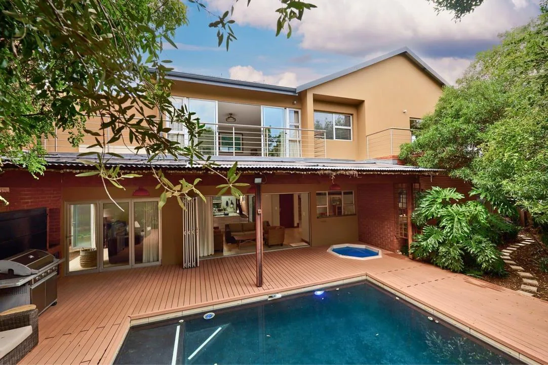 4 Bedroom House for sale in Waterfall Country Village