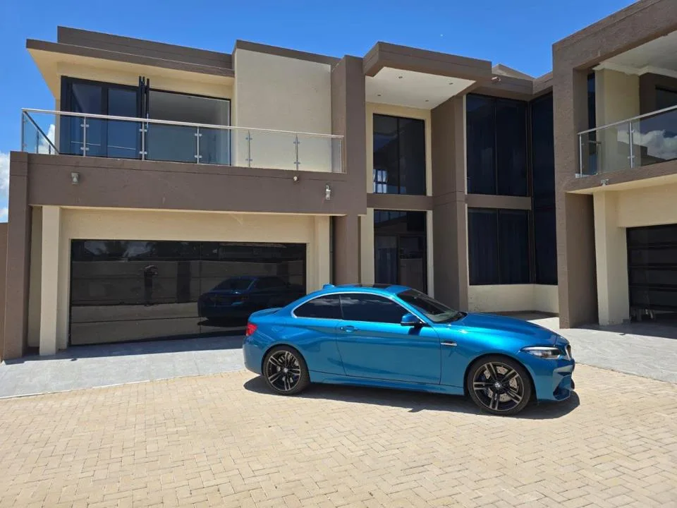 6 Bedroom House for sale in Celtic Meadows