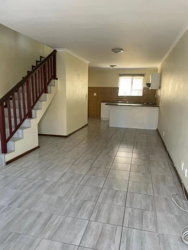 3 Bedroom House for sale in White City