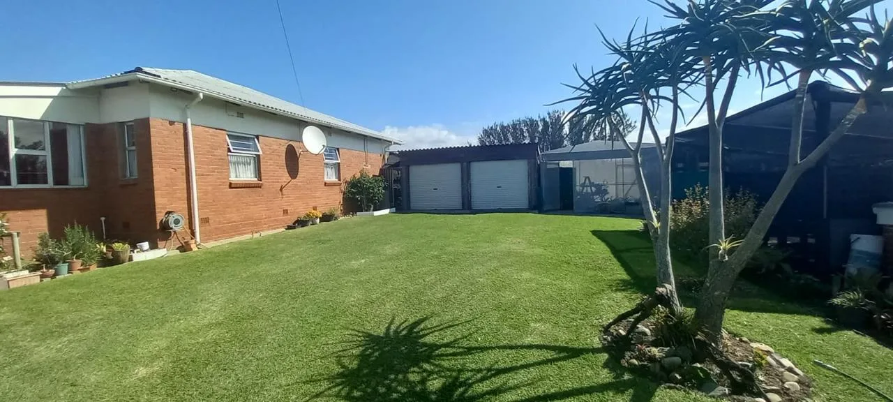 3 Bedroom House for sale in West Bank