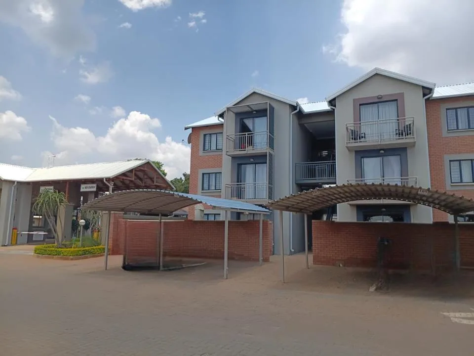 2 Bedroom Apartment / flat for sale in Kameeldrift East