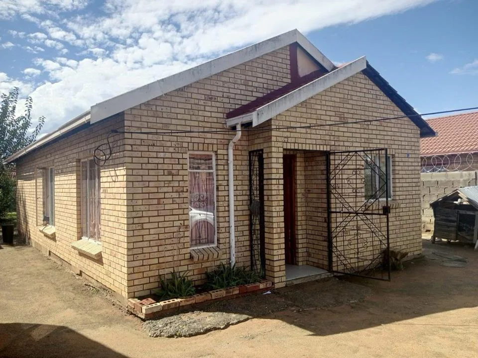 3 Bedroom House for sale in Grasslands