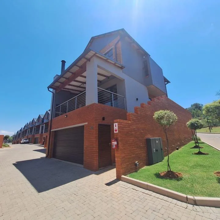 3 Bedroom Townhouse to rent in Boardwalk Villas