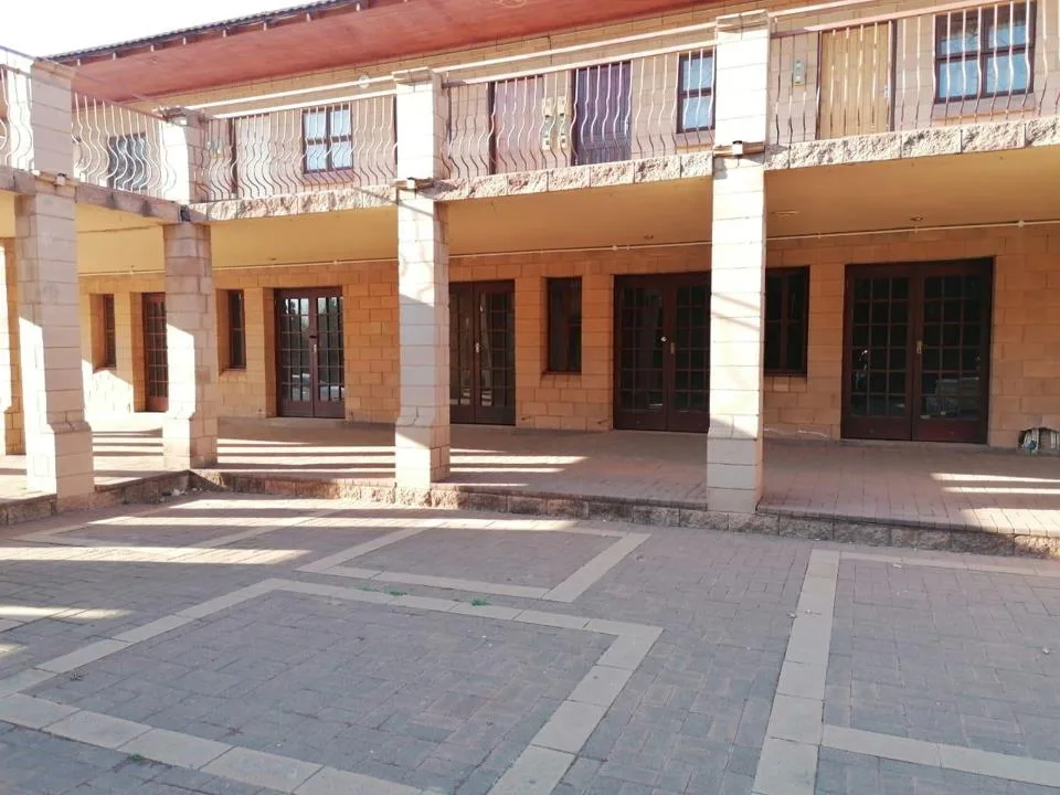 2 Bedroom Apartment / flat for sale in Brandwag