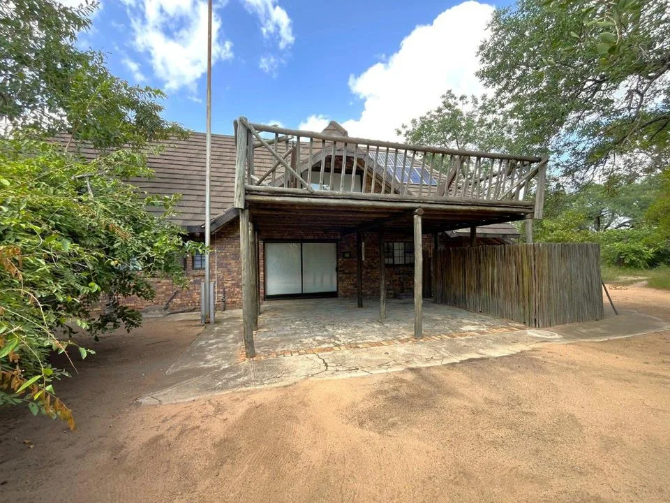 3 Bedroom House for sale in Sabie Park