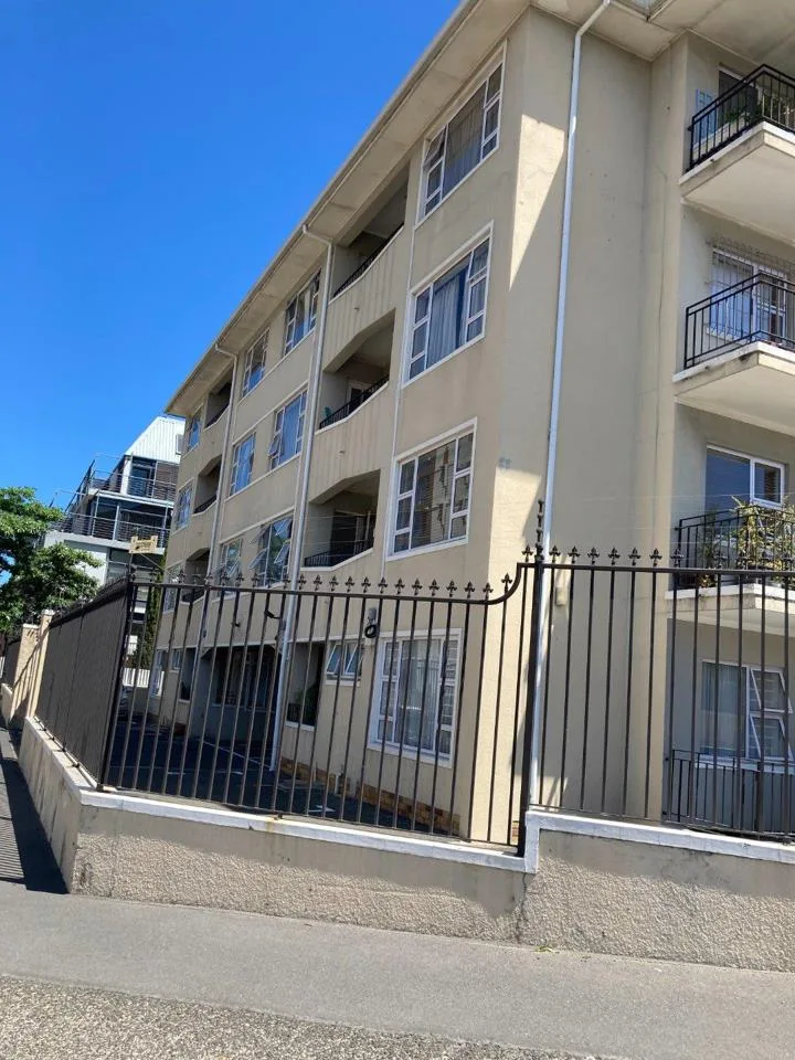 1 Bedroom Apartment / flat for sale in Observatory