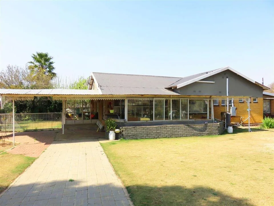 3 Bedroom House for sale in Deneysville