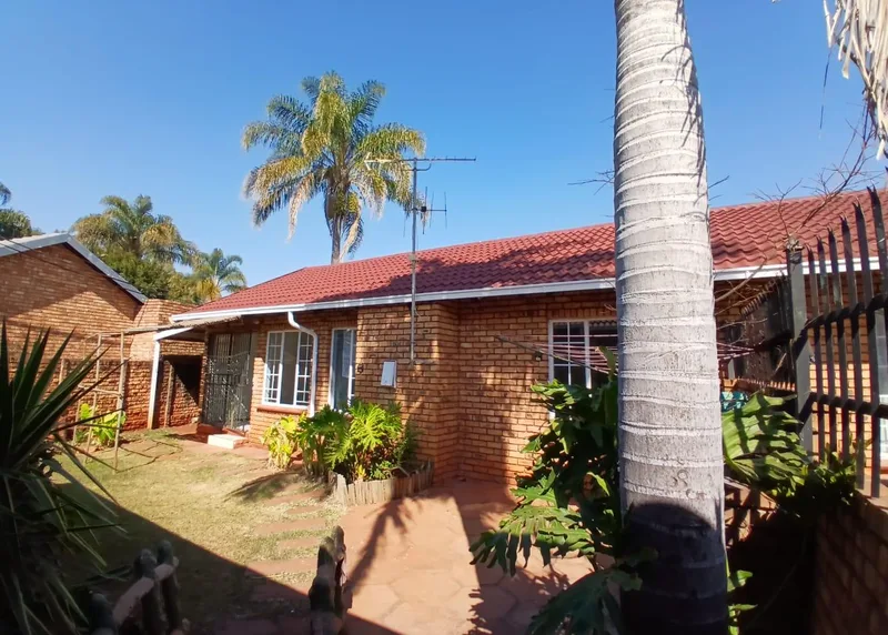 2 Bedroom Townhouse in Hesteapark