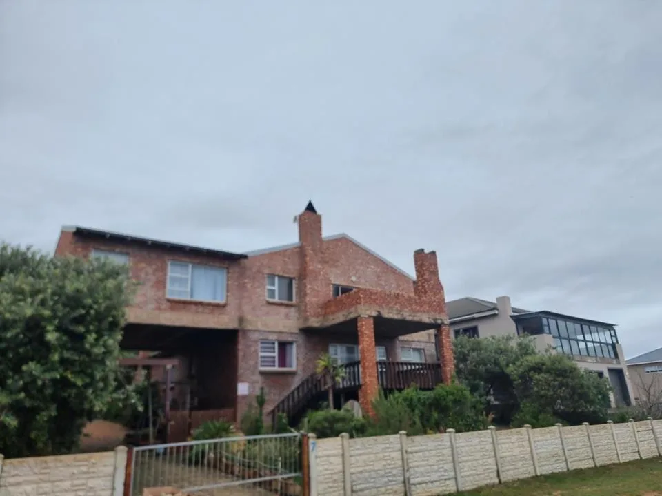 5 Bedroom House to rent in Oyster Bay