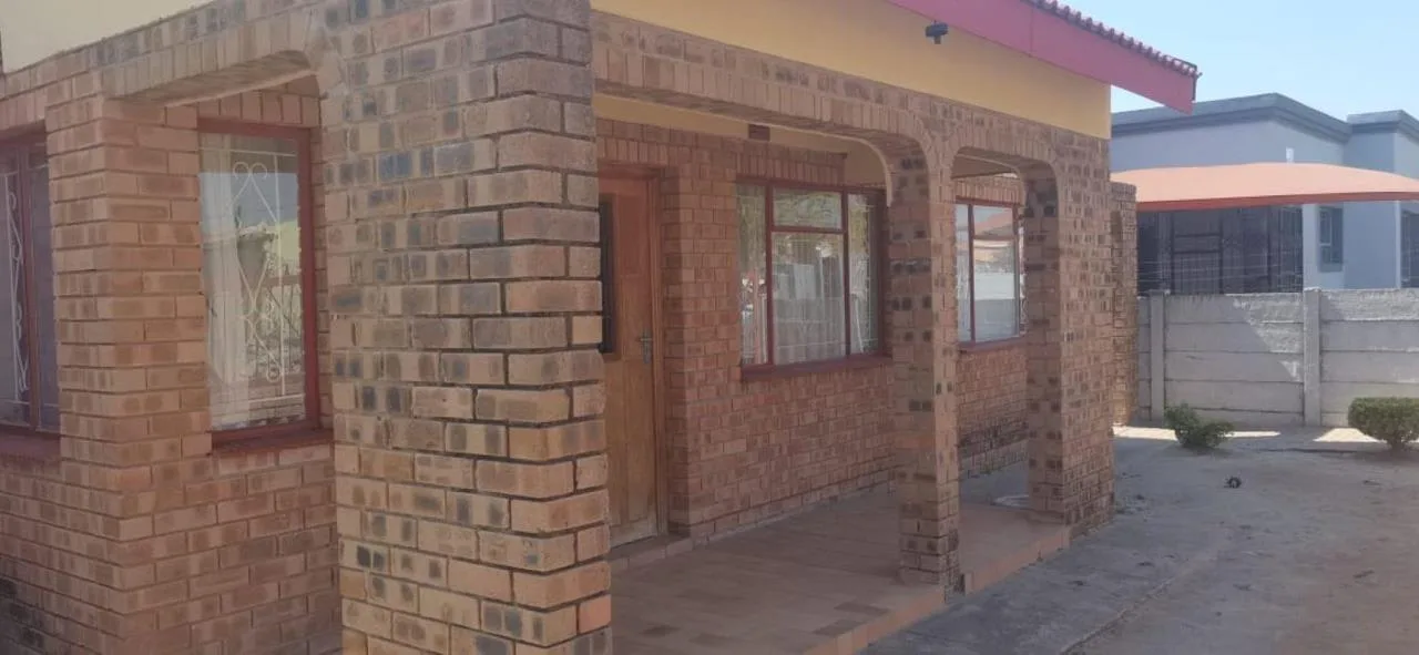 3 Bedroom House for sale in Seshego C