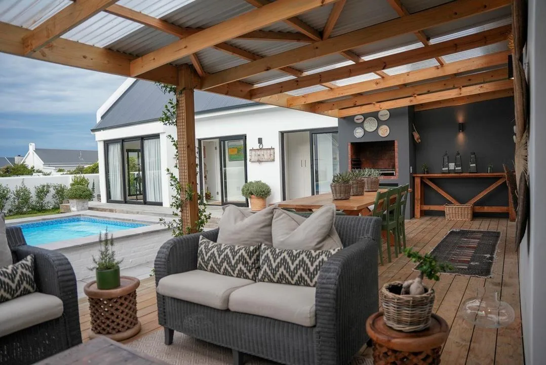 3 Bedroom House for sale in St Francis Links