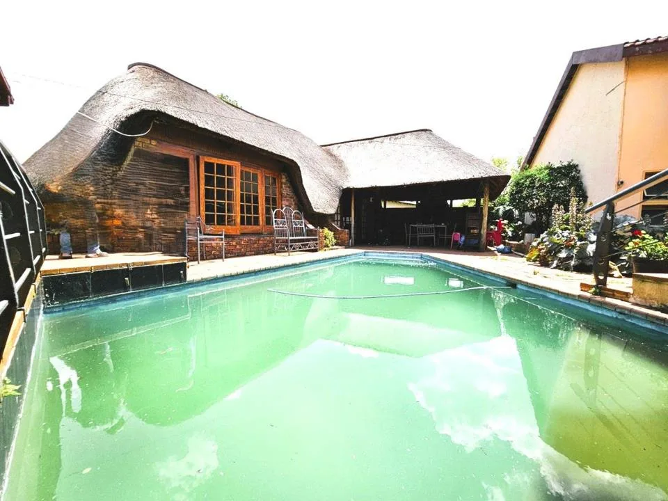3 Bedroom House for sale in Trichardt