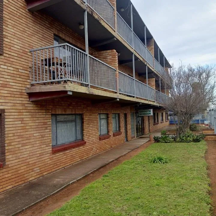 3 Bedroom Apartment / flat for sale in Bloemfontein Central