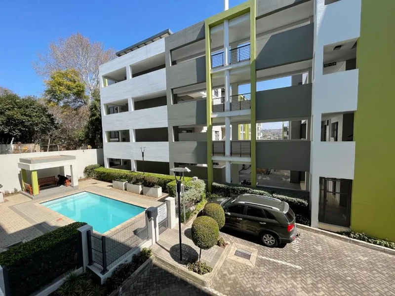 2 Bedroom Apartment / flat for sale in Rivonia