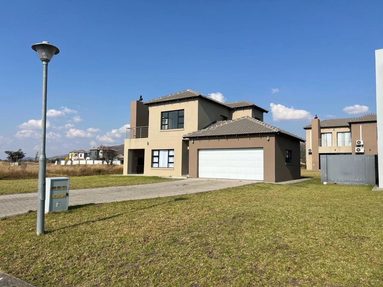 4 Bedroom House in Everglades Estate