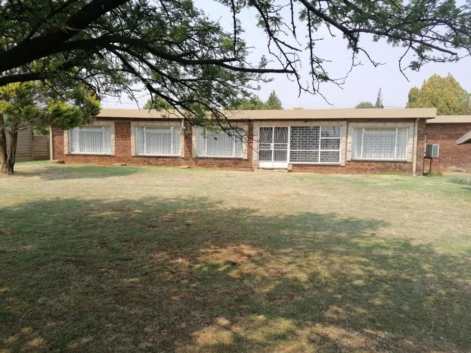 3 Bedroom House for sale in Brandfort