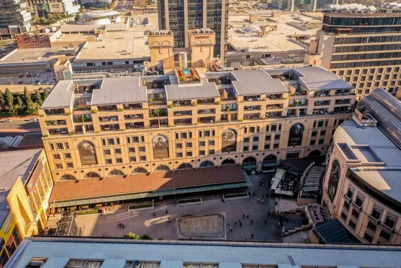 1 Bedroom Apartment / flat to rent in Sandton Central