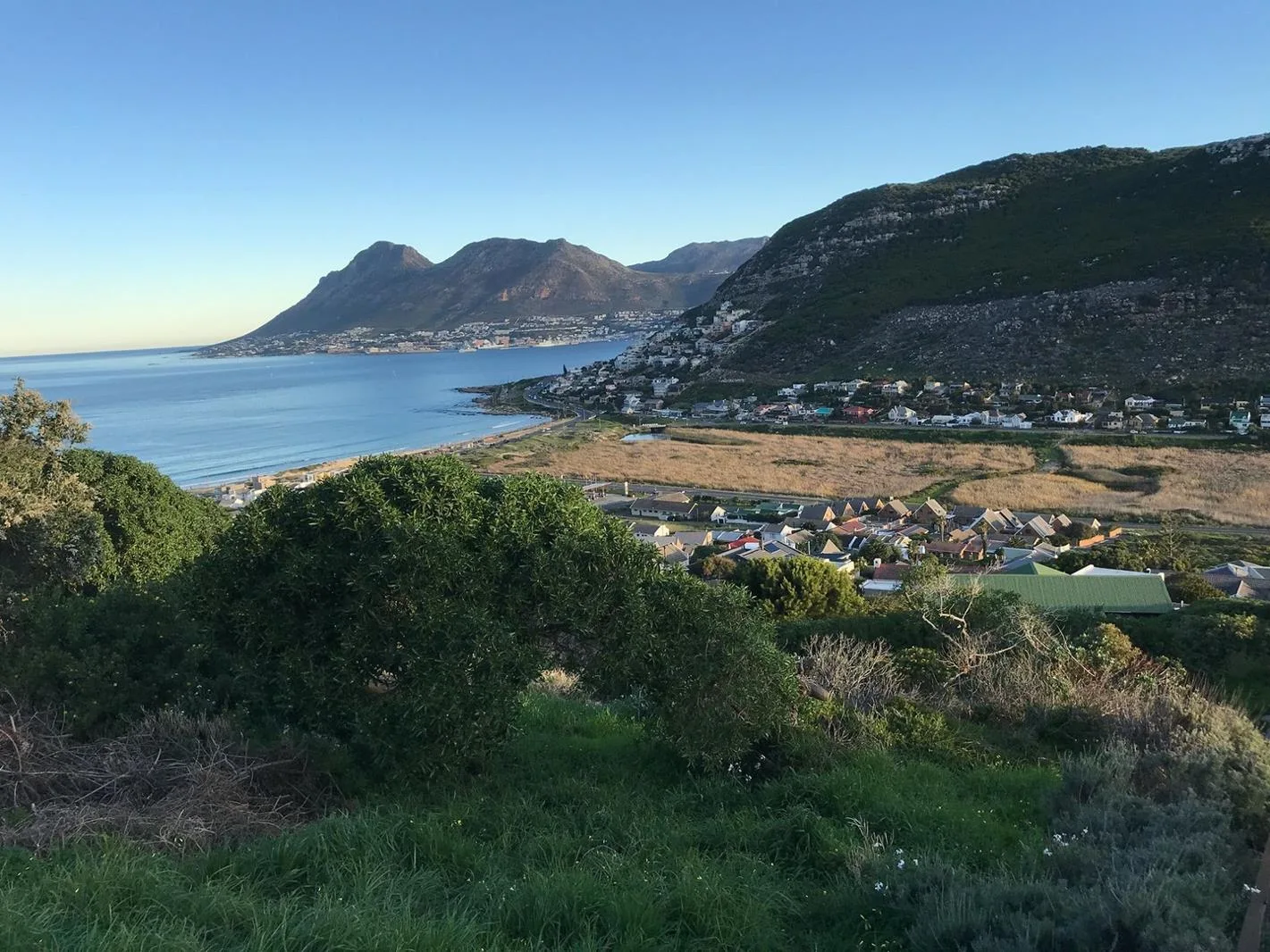 1 038 m² Land available in Glencairn Heights