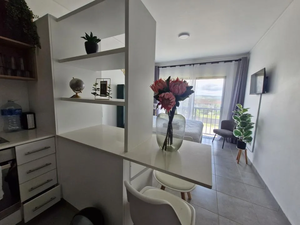 1 Bedroom Apartment / flat to rent in Sheffield Beach
