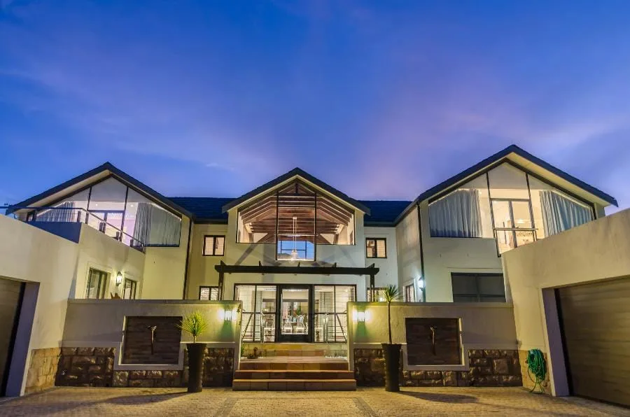 5 Bedroom House for sale in Atlantic Beach Golf Estate