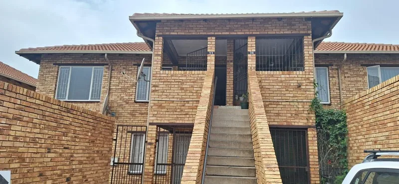 2 Bedroom Apartment / flat for sale in Glen Marais