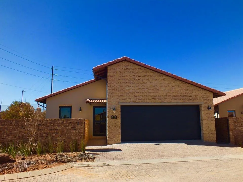 3 Bedroom Townhouse for sale in Avianto Estate