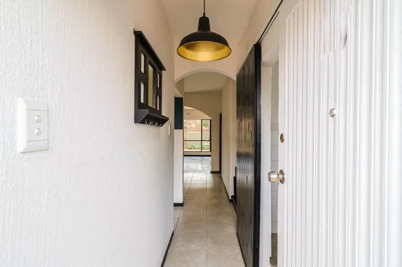 3 Bedroom Townhouse for sale in Windsor East
