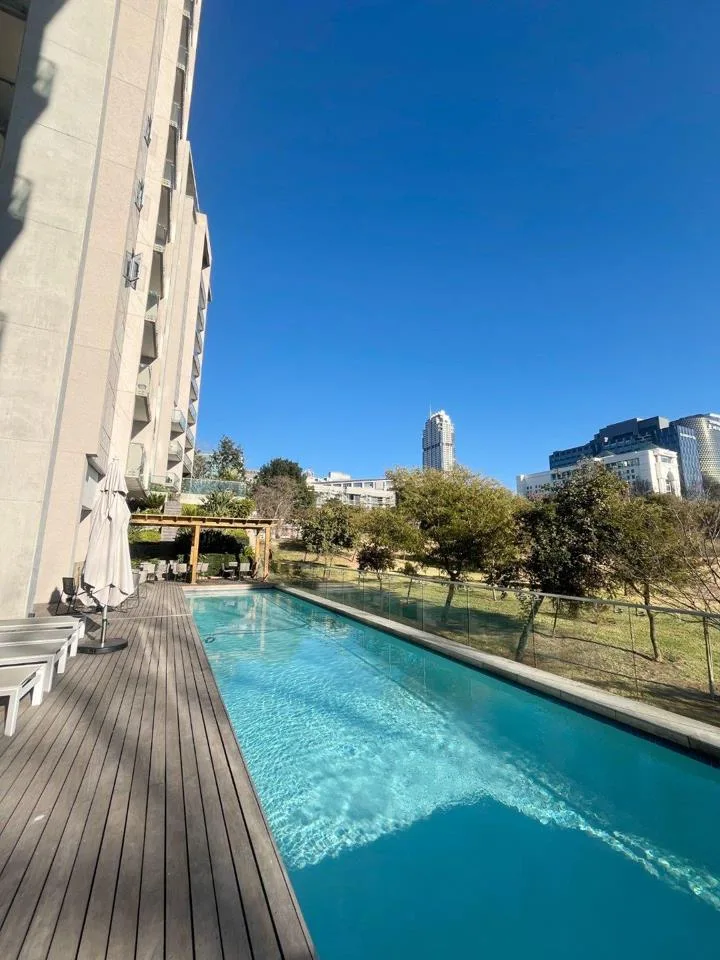 2 Bedroom Apartment / flat to rent in Sandton Central