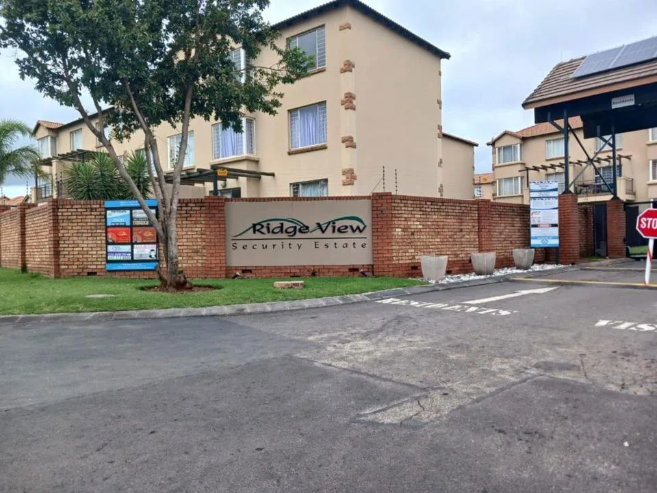 2 Bedroom House for sale in Reyno Ridge