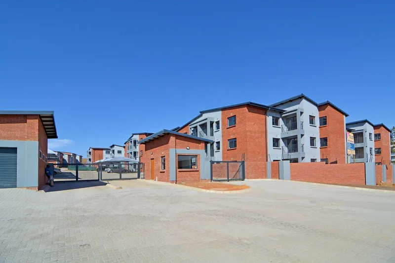 2 Bedroom Apartment in Halfway Gardens