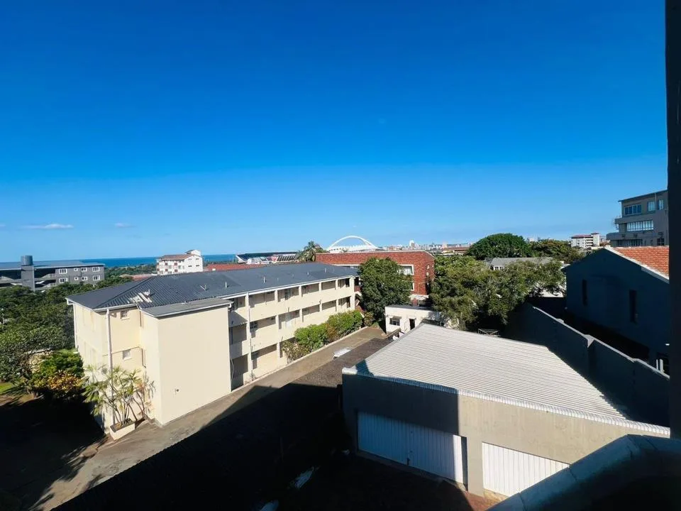 1.5 Bedroom Apartment / flat to rent in Morningside