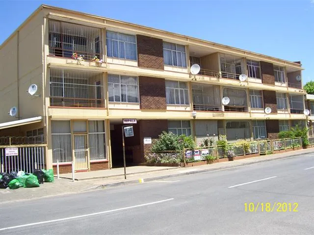 1 Bedroom Apartment / flat for sale in Potchefstroom Central