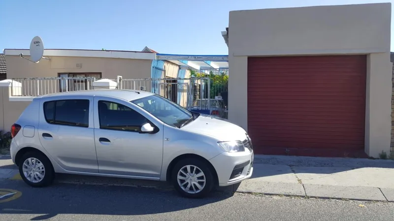 3 Bedroom House in Strandfontein