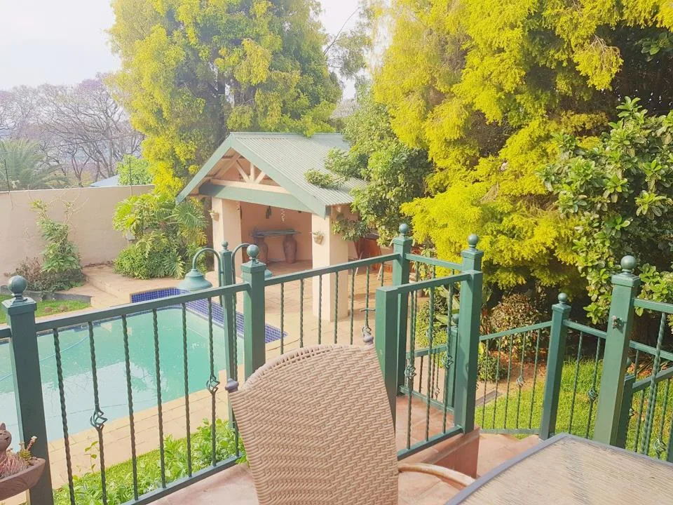 3 Bedroom House to rent in Kensington