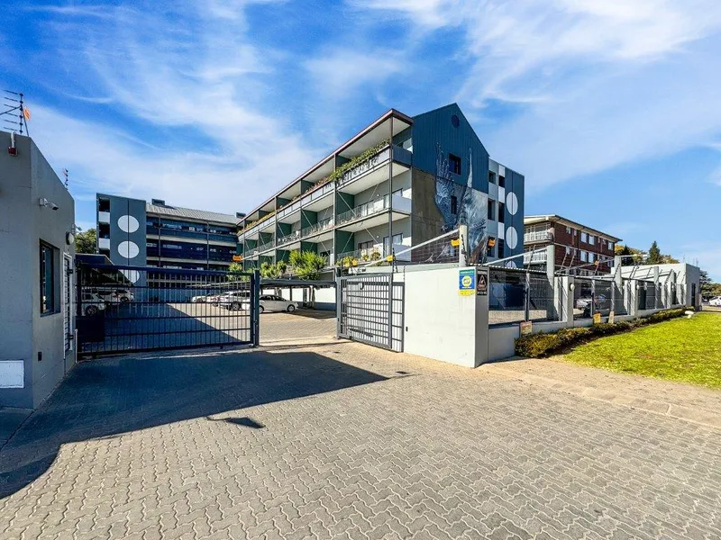 2 Bedroom Apartment in Linden