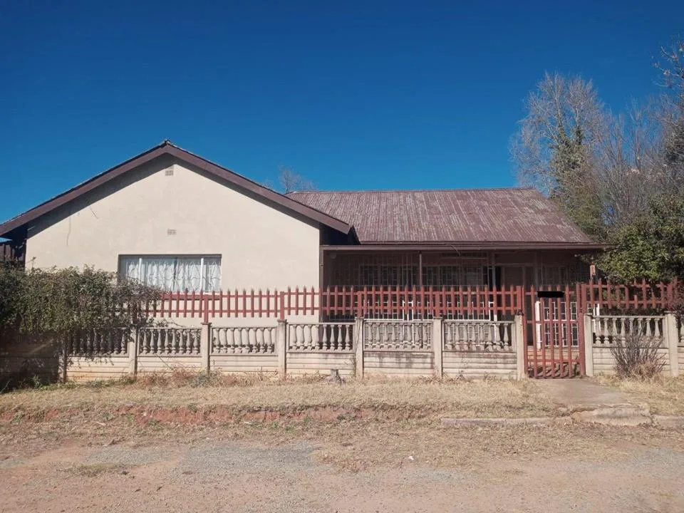 3 Bedroom House for sale in Vredefort