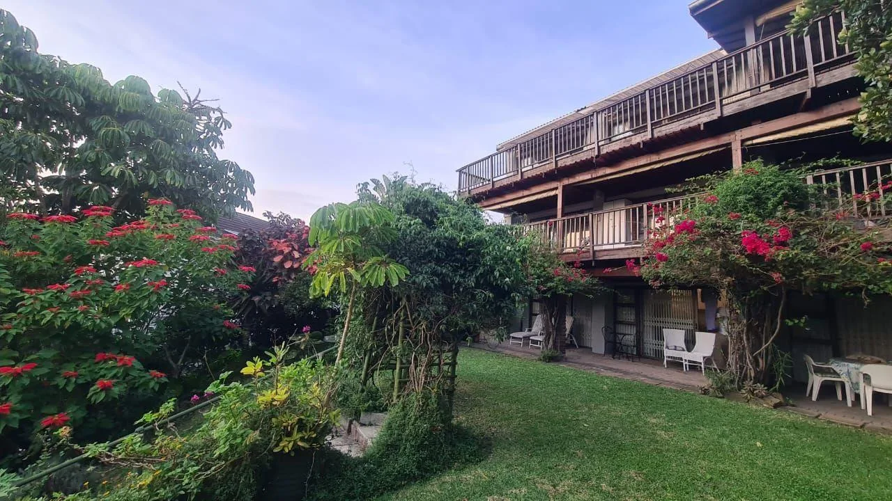 7 Bedroom House for sale in Morgans Bay