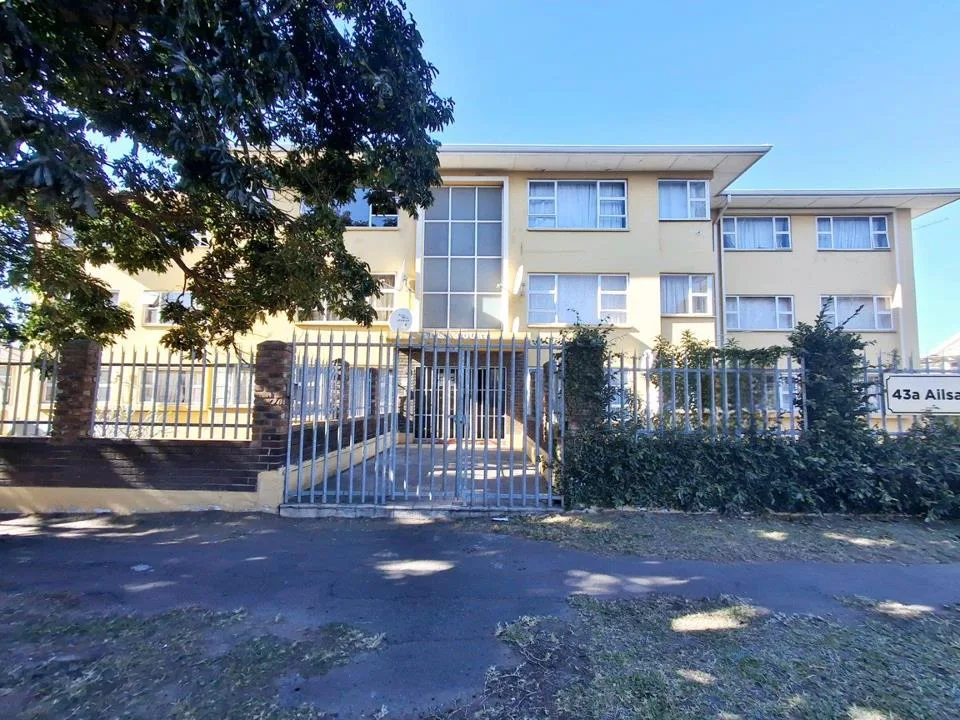 4 Bedroom Apartment / flat for sale in Southernwood